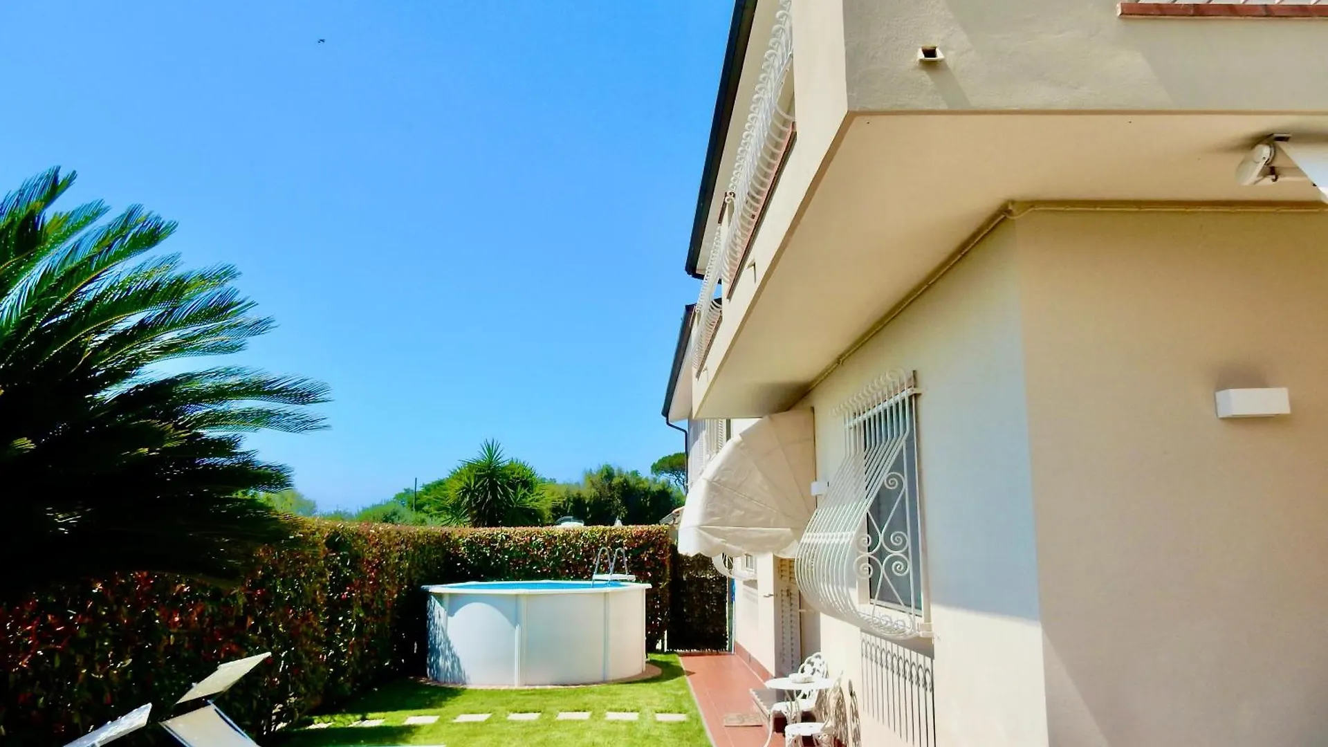 קמאיורה Villa La Palma